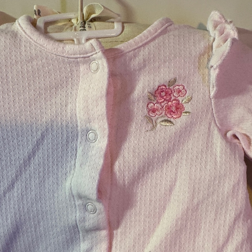 Baby Girl Pink 2 piece set with Floral Embroidery - Picture 4 of 12